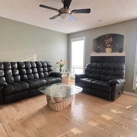 Monthly Accommodation Edmonton Londondery, Pilot Sound, Mcconachie Area 外观 照片