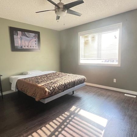 Monthly Accommodation Edmonton Londondery, Pilot Sound, Mcconachie Area 外观 照片
