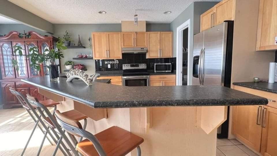 Monthly Accommodation Edmonton Londondery, Pilot Sound, Mcconachie Area 外观 照片